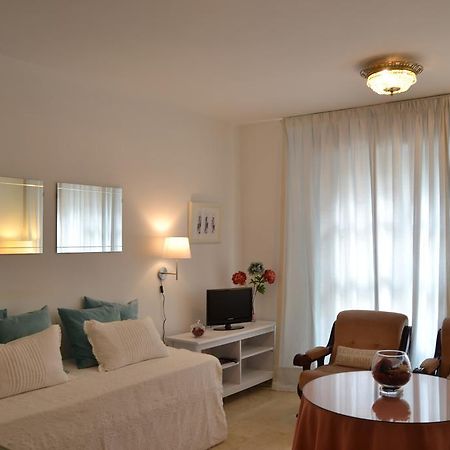 Apartamento Carlos Canal Sevilla Kültér fotó
